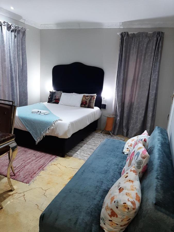 Lodge Bellagio Mthatha Bagian luar foto