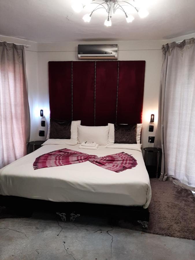 Lodge Bellagio Mthatha Bagian luar foto