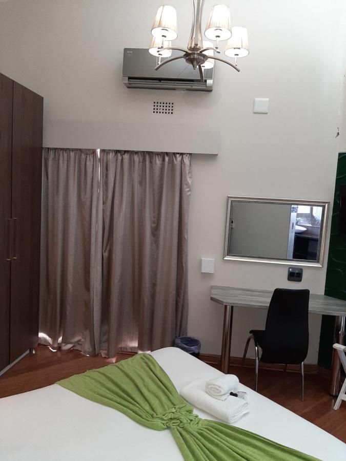 Lodge Bellagio Mthatha Bagian luar foto