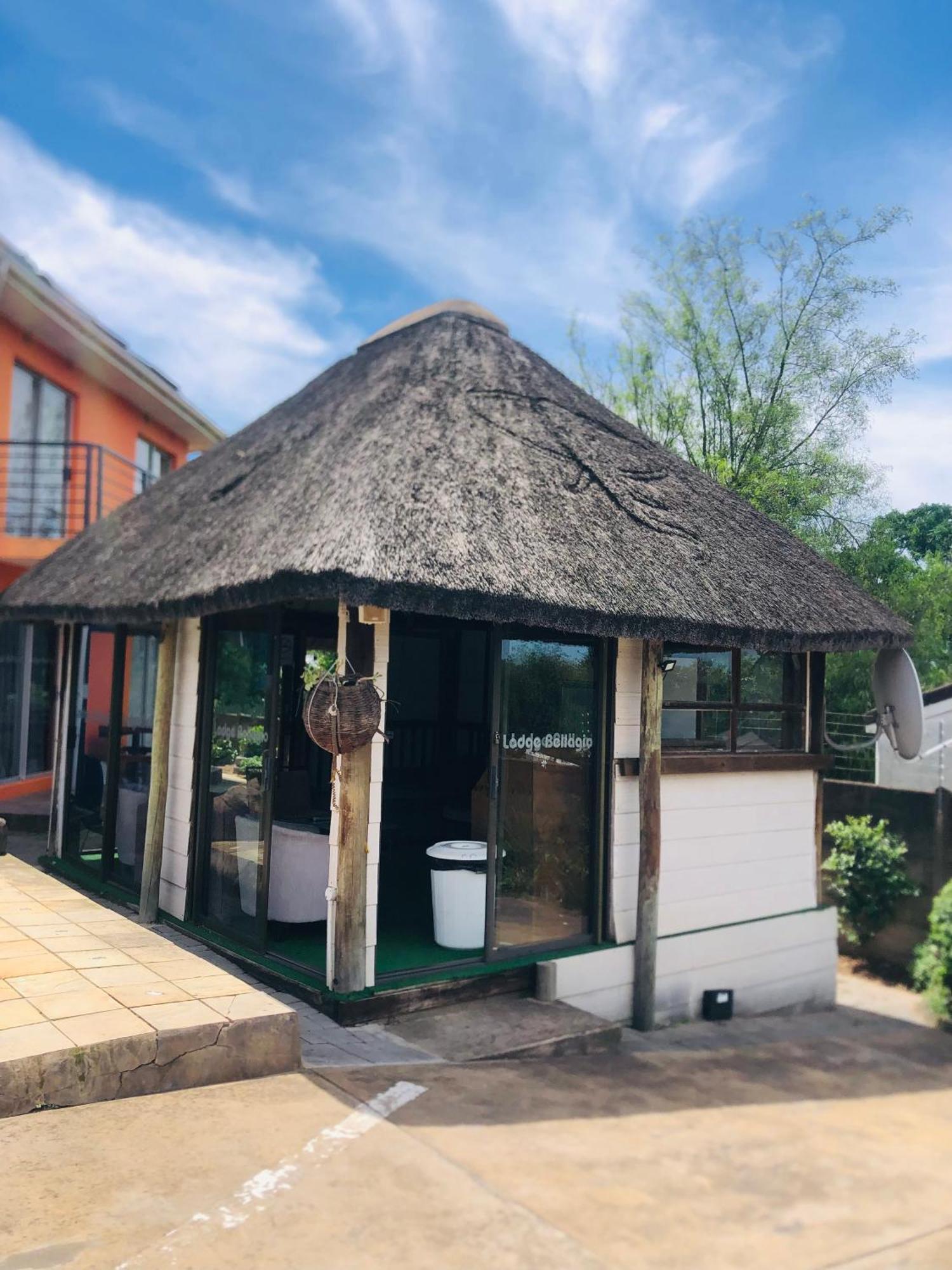 Lodge Bellagio Mthatha Bagian luar foto