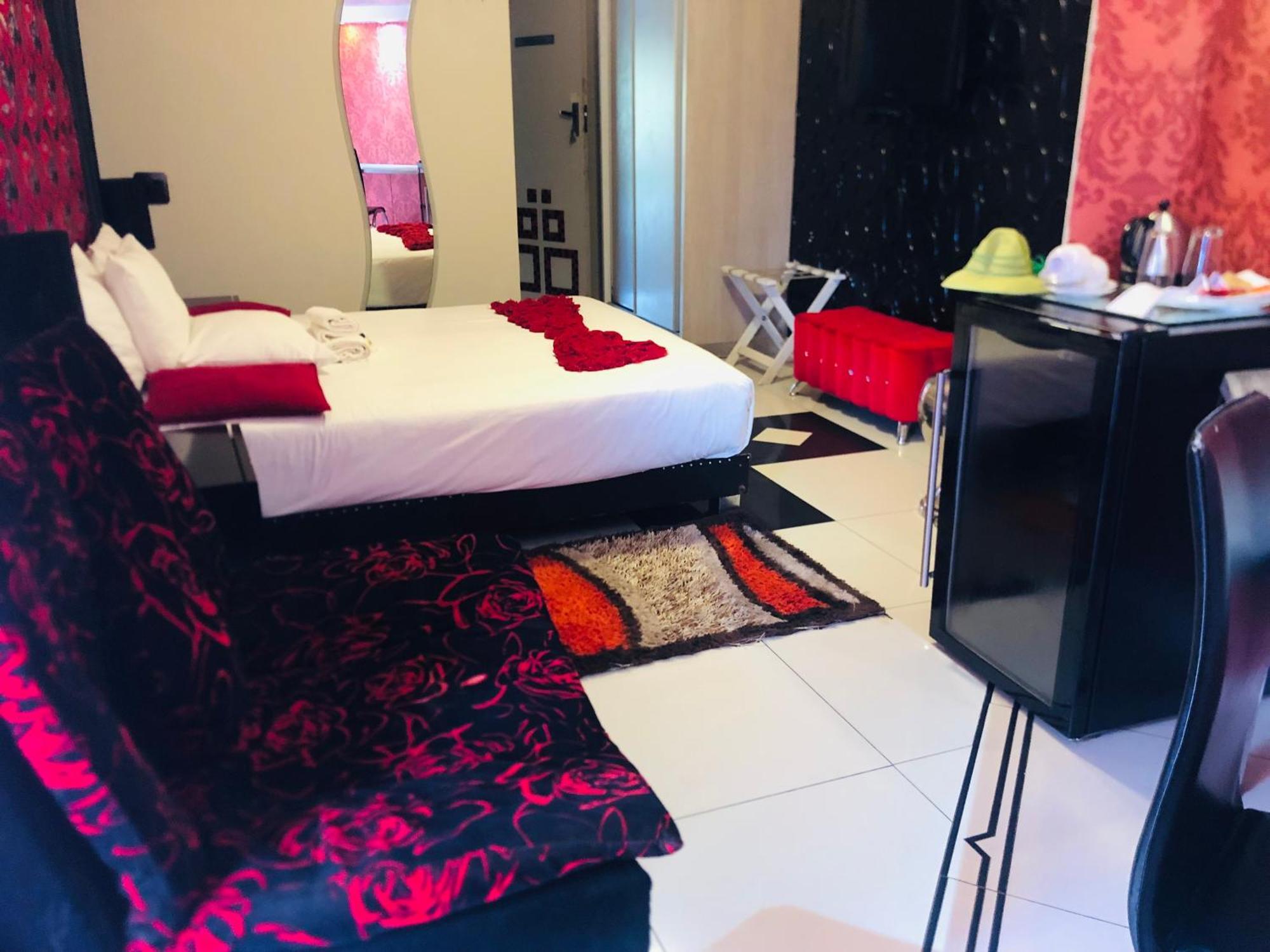 Lodge Bellagio Mthatha Bagian luar foto