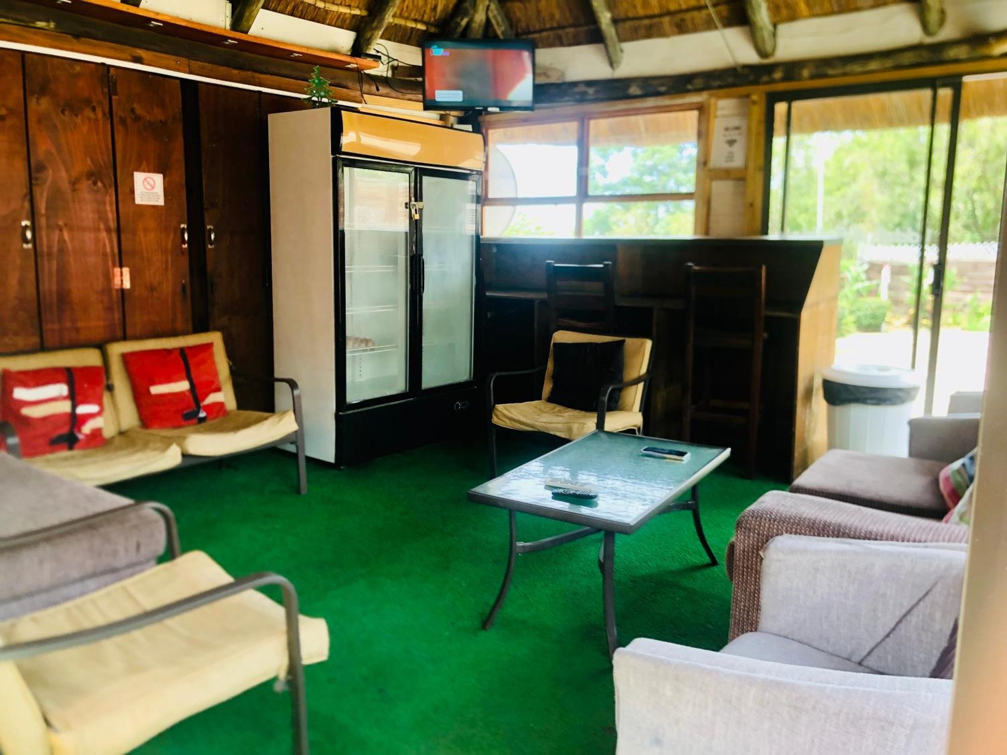 Lodge Bellagio Mthatha Bagian luar foto